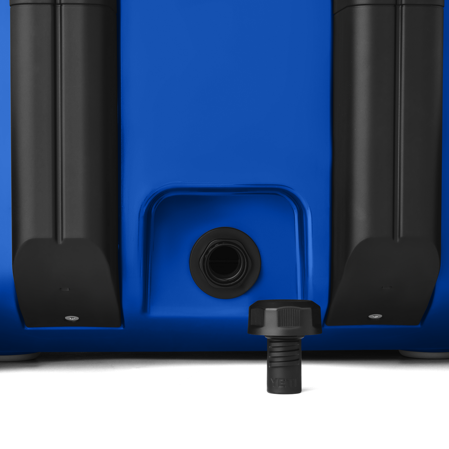 YETI Roadie® 48 Wheeled Hard Cooler Royal Blue