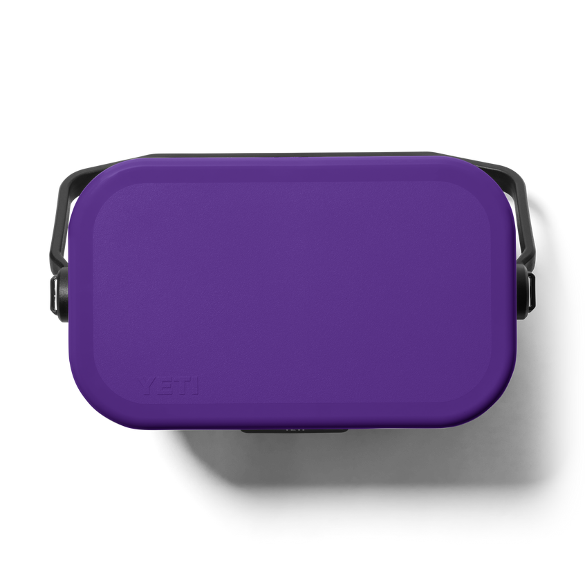 Roadie® 8 Hard Cooler Pace Purple/Blue