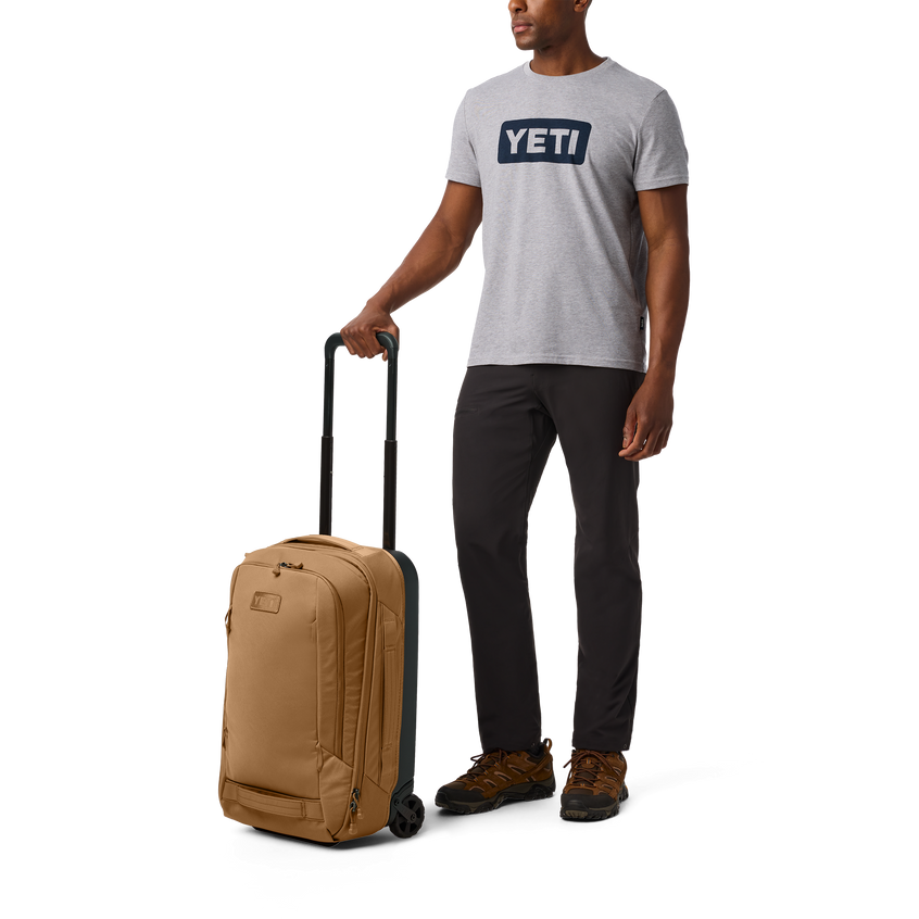 Crossroads® 35L/22" Wheeled Luggage Alpine Brown