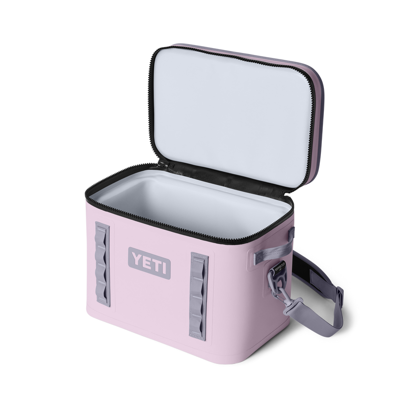 YETI Hopper Flip® 18 Soft Cooler Cherry Blossom