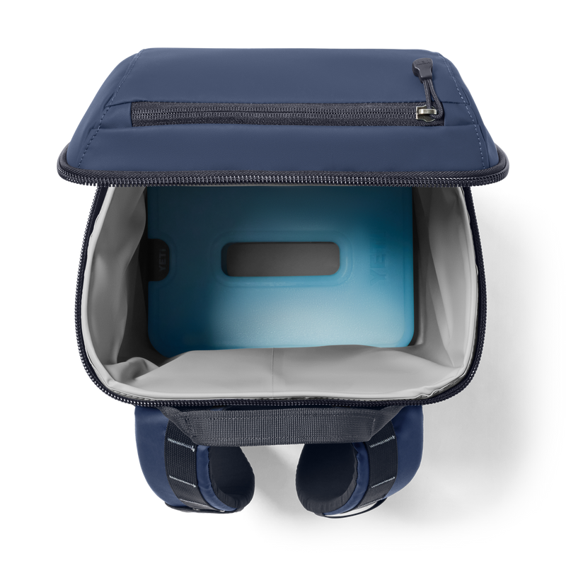 Daytrip® 20L Backpack Classic Navy