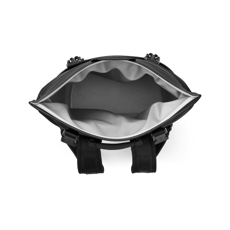 YETI Hopper® M12 Backpack Soft Cooler Black