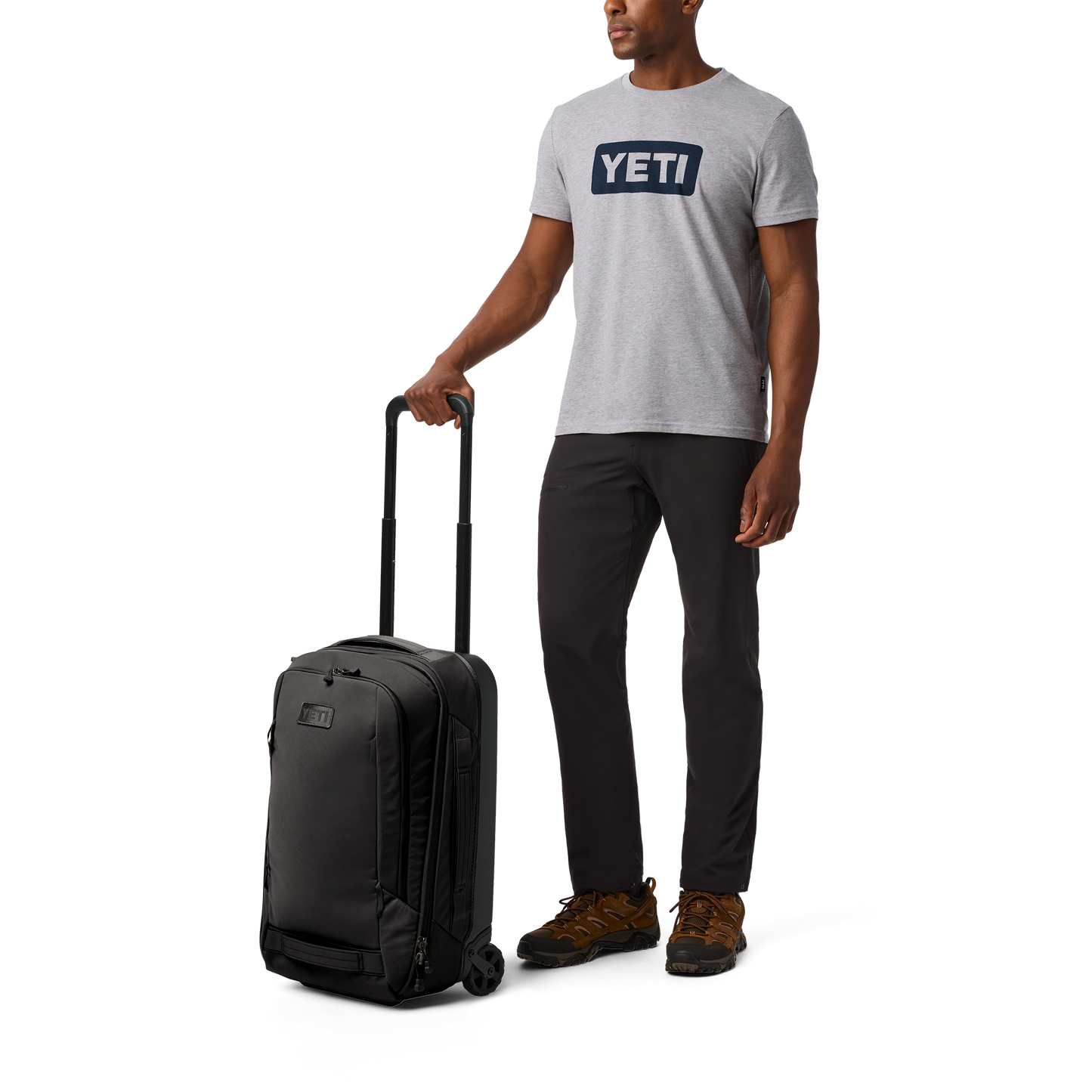 Crossroads® 35L/22" Wheeled Luggage Black