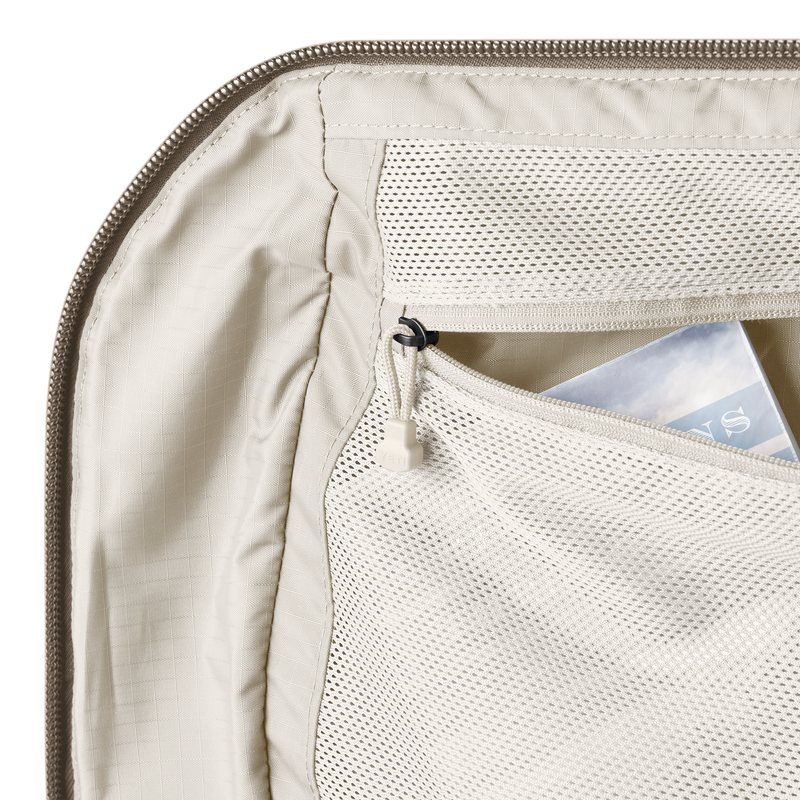 YETI Crossroads® 40L Duffel Cape Taupe