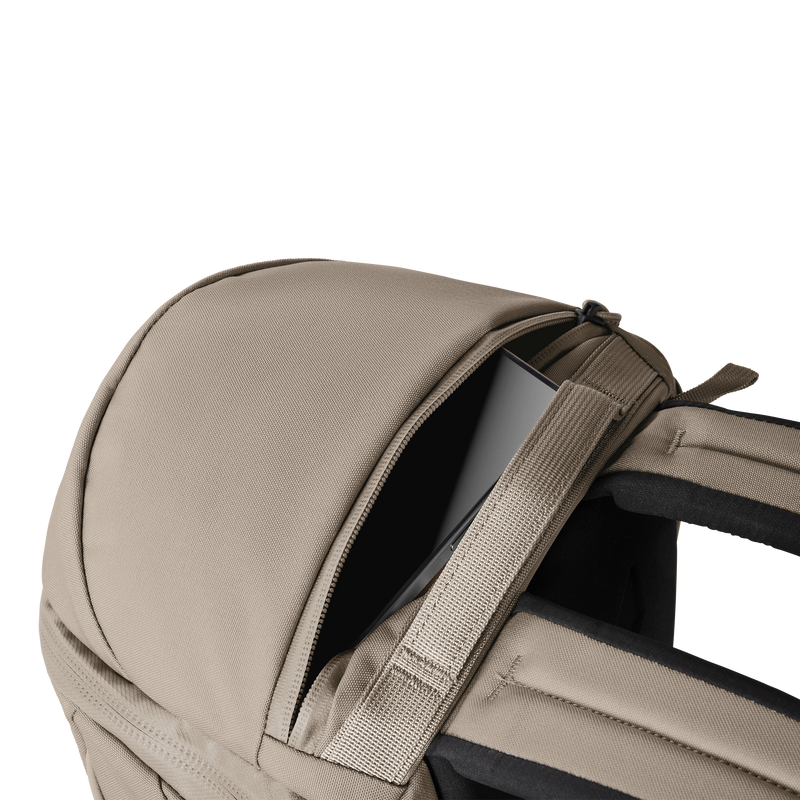 Ranchero™ 12L Backpack Cape Dark Taupe