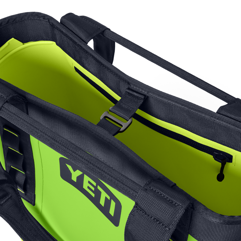 YETI Camino® 20 Carryall Venom
