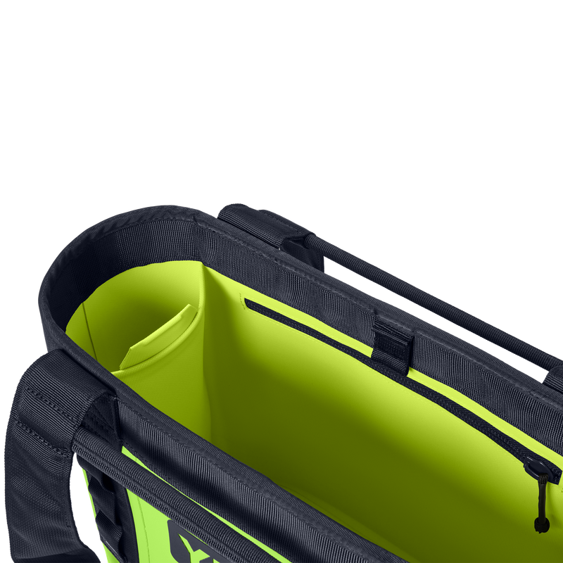 YETI Camino® 20 Carryall Venom