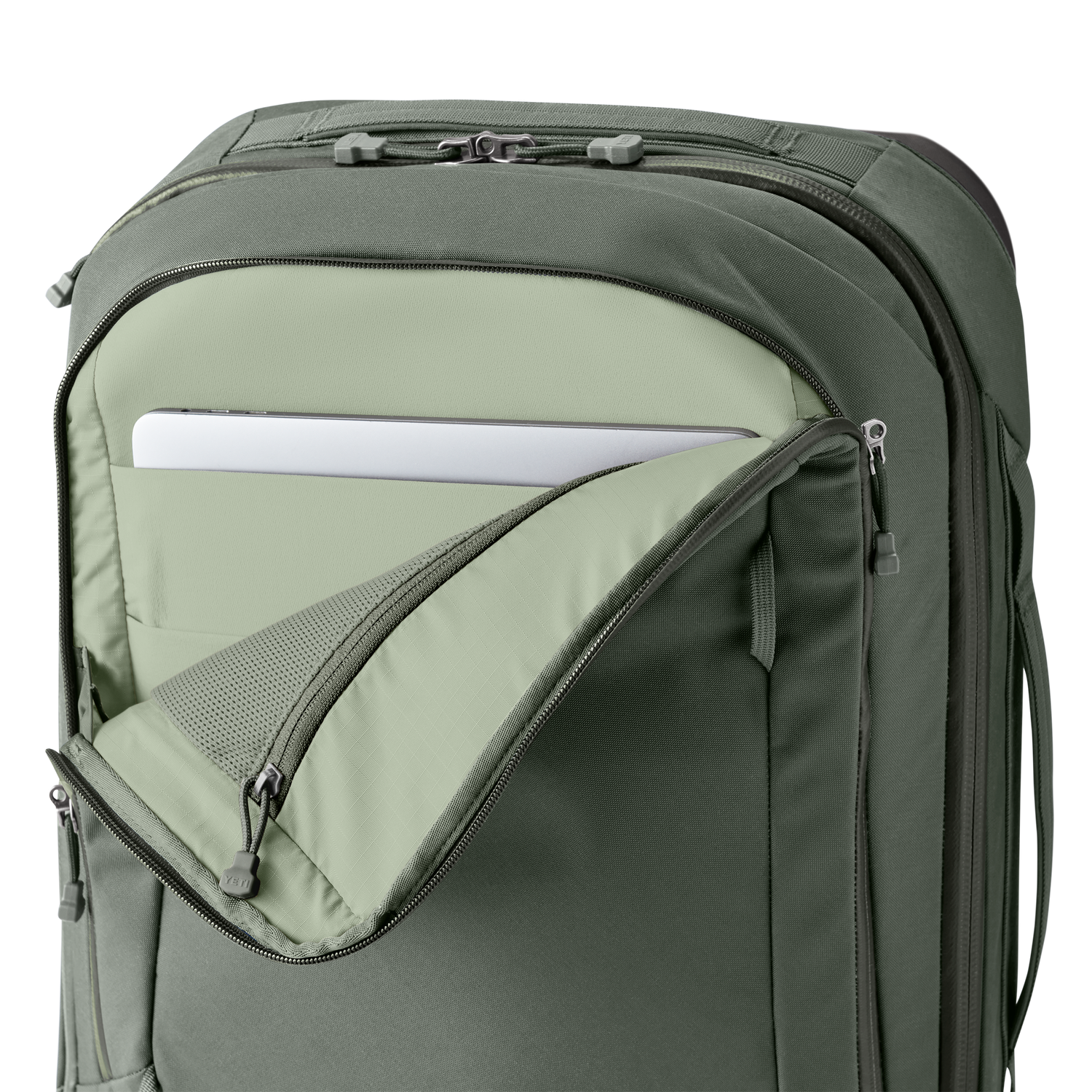 Crossroads® 35L/22" Wheeled Luggage Camp Green