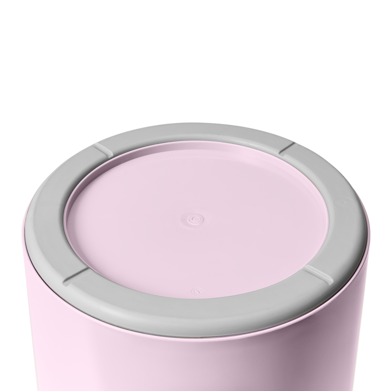 YETI LoadOut® 5-Gallon Bucket Cherry Blossom