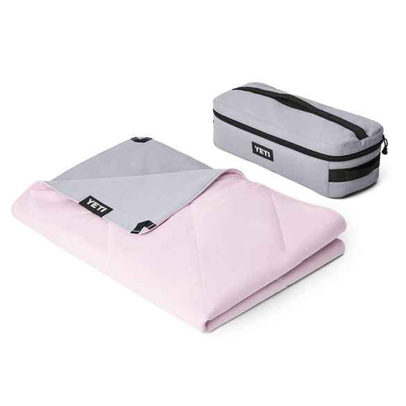 YETI Lowlands® Blanket Cherry Blossom