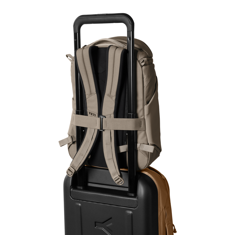 Ranchero™ 18L Backpack Cape Dark Taupe