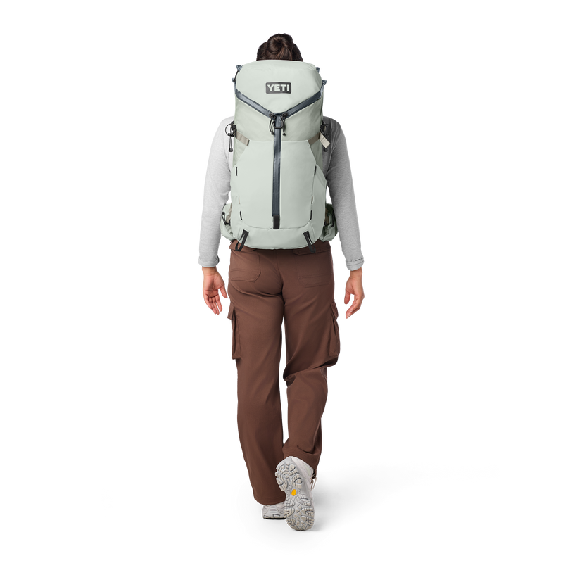 Women's Skala™ 32L Hiking Pack Classic Navy