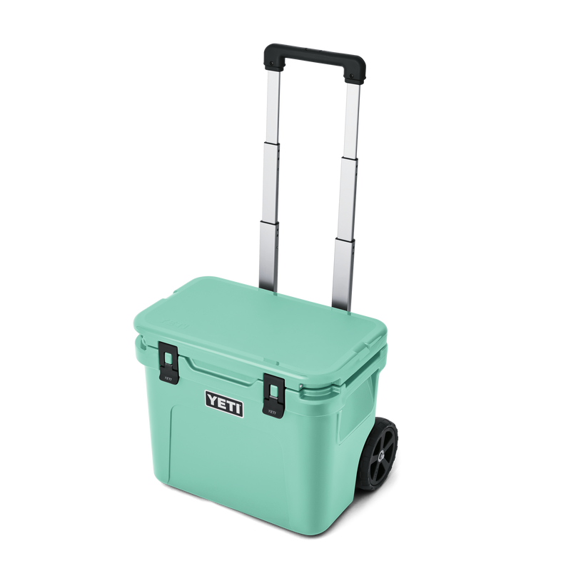 Roadie® 32 Wheeled Hard Cooler Seafoam