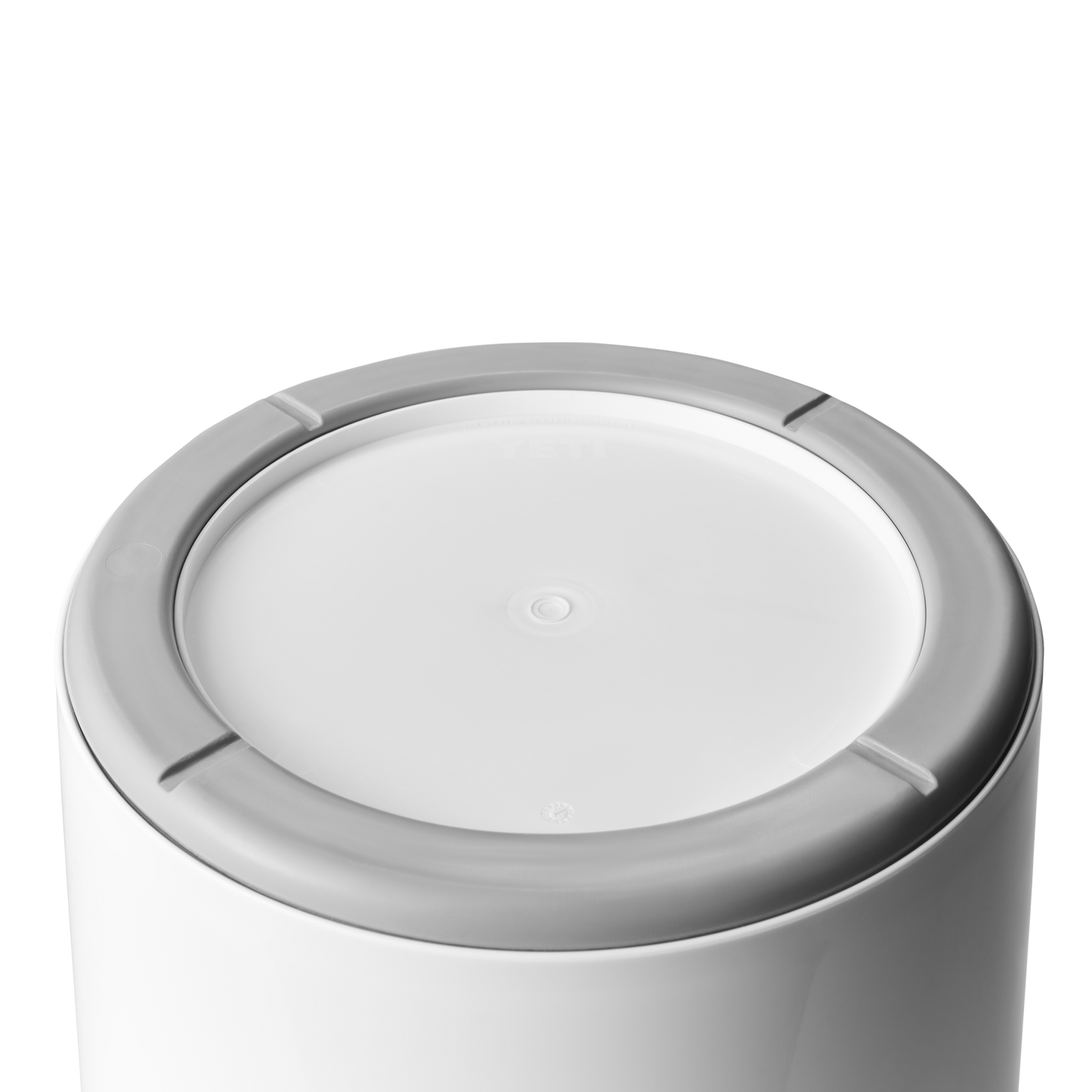 YETI LoadOut® 5-Gallon Bucket White/Blue