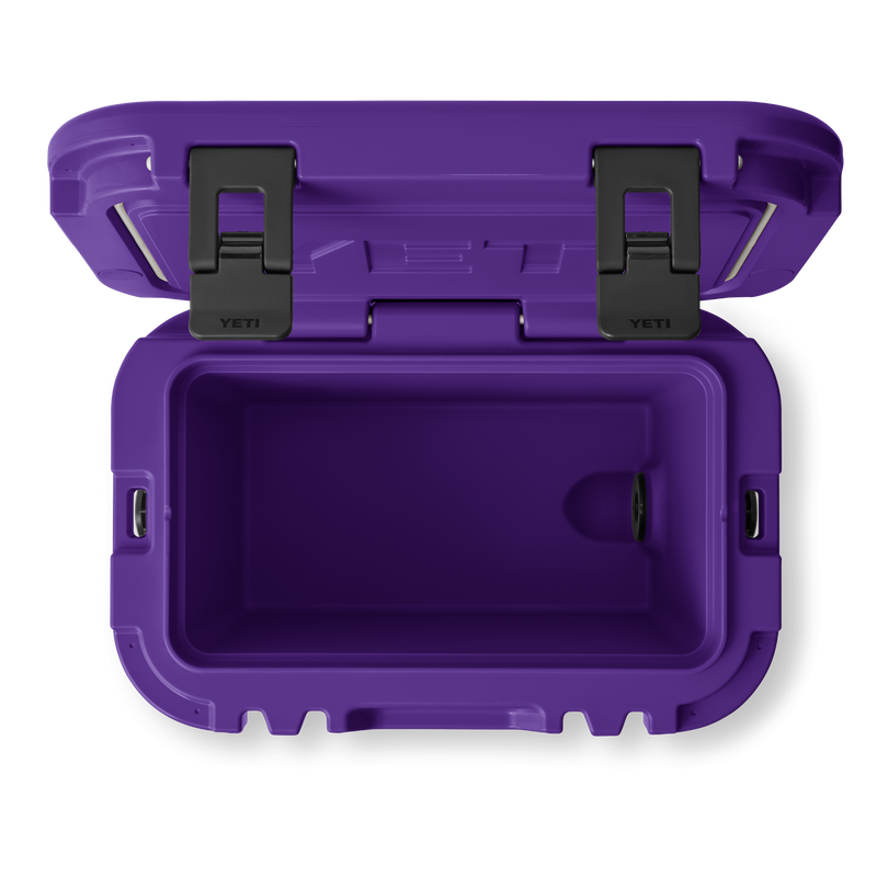 Roadie® 15 Hard Cooler Pace Purple/Blue