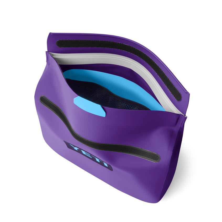 YETI Sidekick Dry® 6L Gear Case Pace Purple/Blue