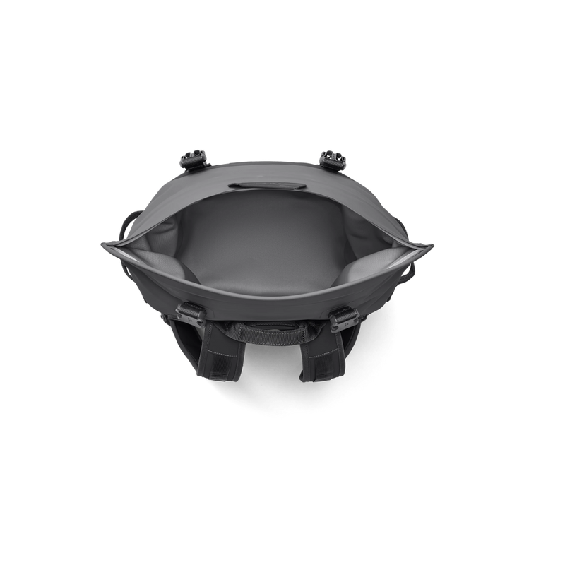 YETI Hopper® M20 Backpack Soft Cooler Charcoal