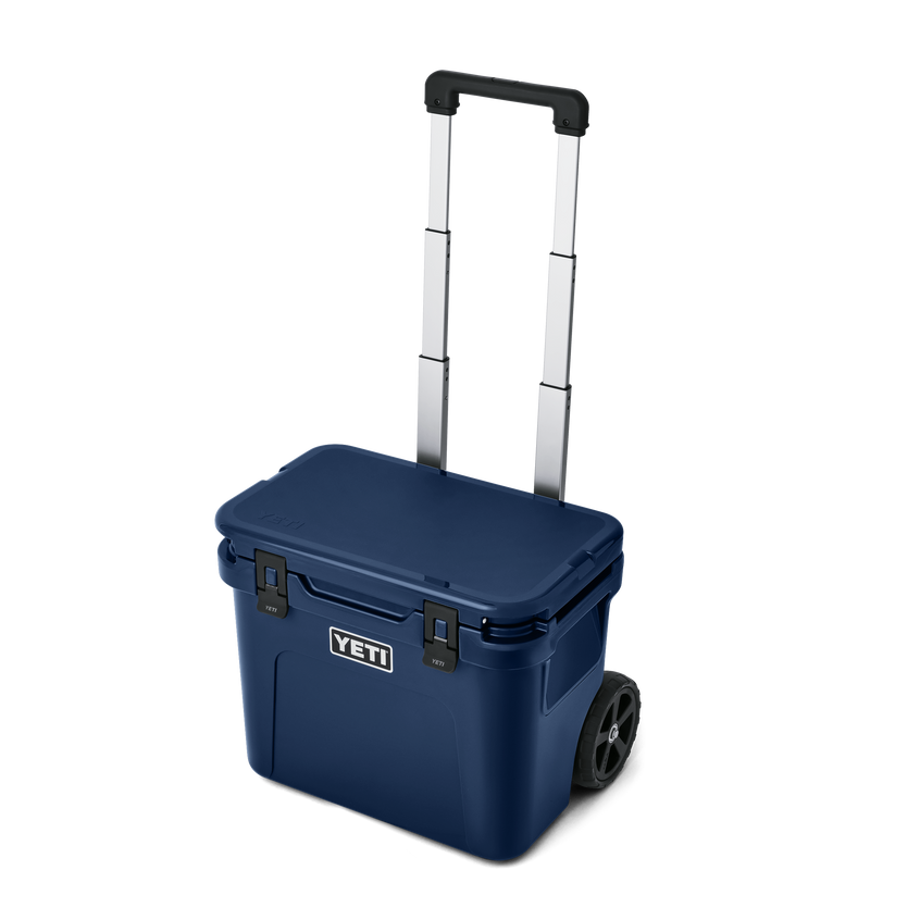 YETI Roadie® 32 Wheeled Hard Cooler Navy