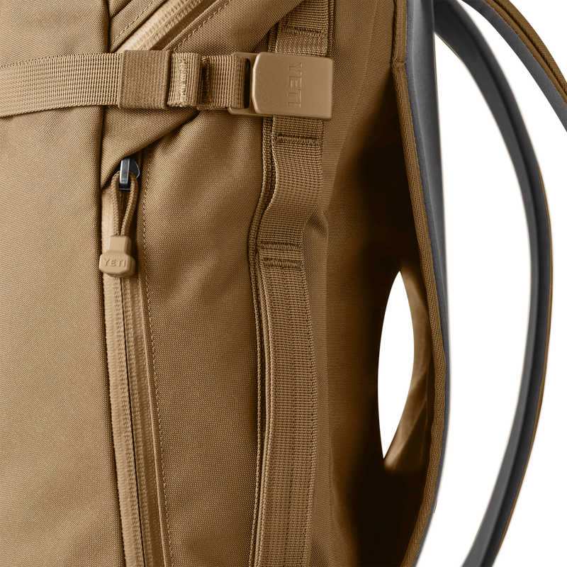 YETI Crossroads® 22L Backpack Alpine Brown