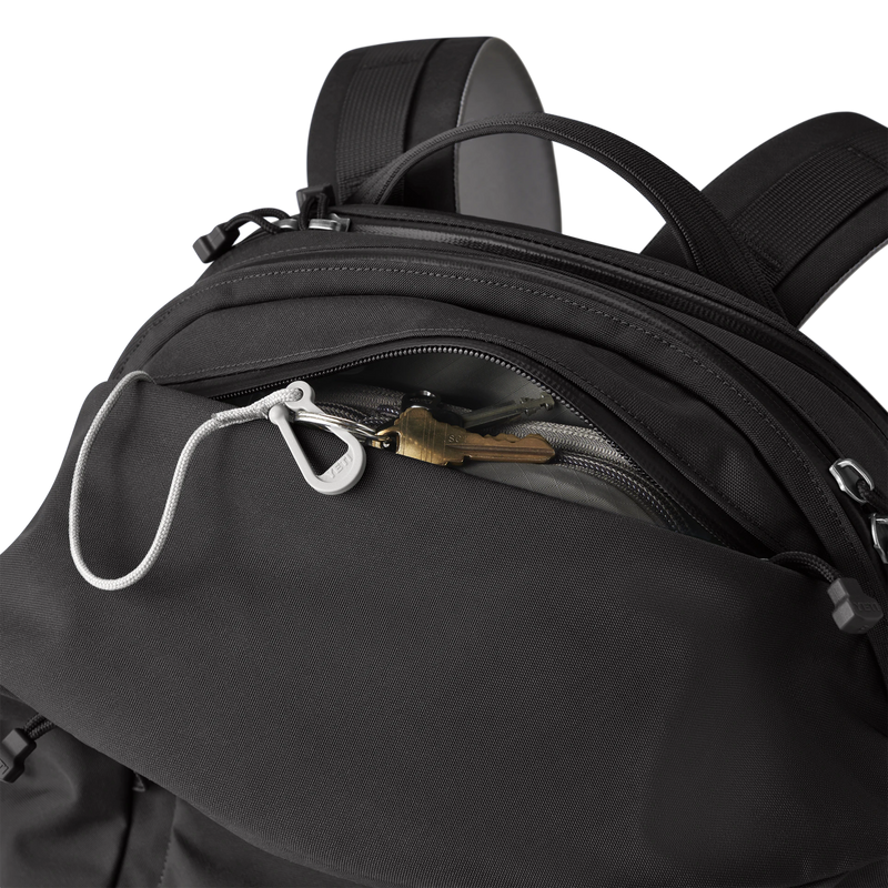 YETI Crossroads® 27L Backpack Black